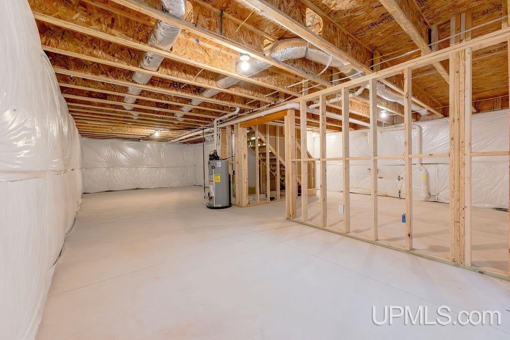 39 Tipperary Road Gladstone, MI 49837 - Photo 48 of 52 Gallery Image 48