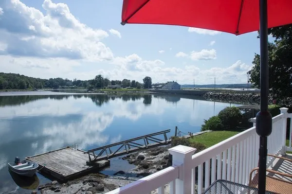 $4,200 | 11 Dennison Street, Gloucester, MA 01930