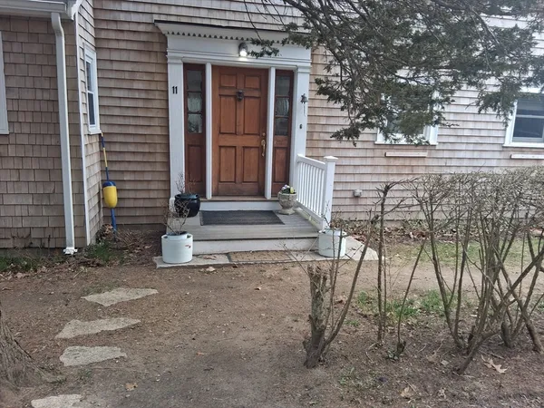 $4,200 | 11 Dennison Street, Gloucester, MA 01930