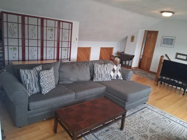 $4,200 | 11 Dennison Street, Gloucester, MA 01930