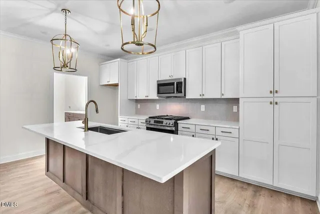 $575,000 | 12845 Mallard Rock Road, Zebulon, NC 27597