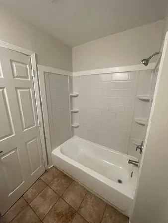 $238,900 | 1590 Perry Court, Unit A, Aurora, IL 60505