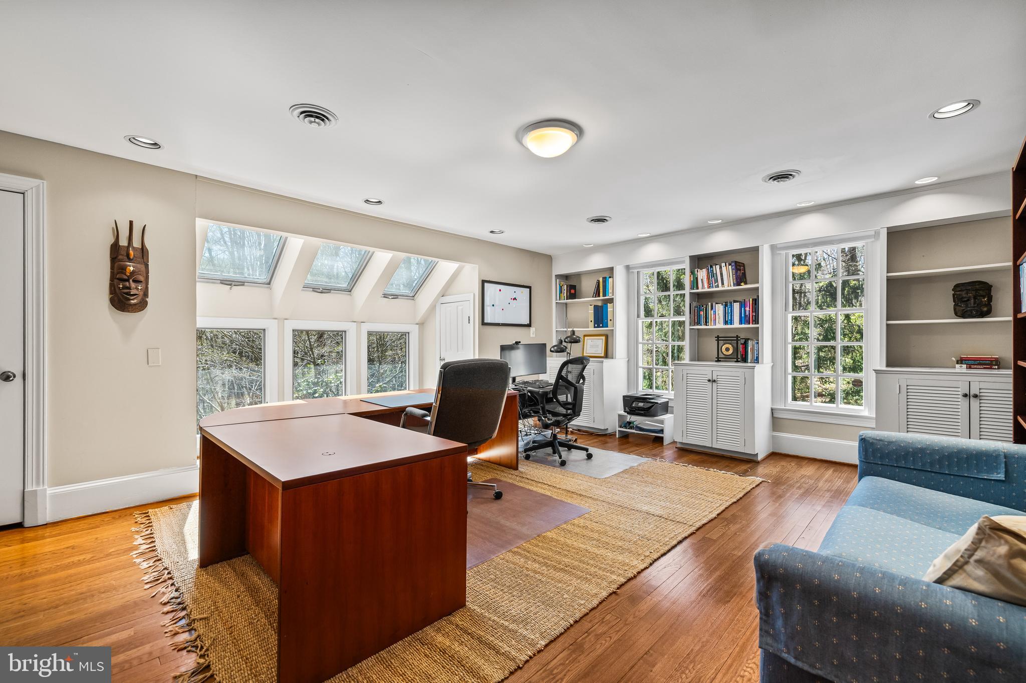 901 Chestnut Ridge Drive Lutherville-Timonium, MD 21093 - Photo 62 of 138 a living room with furniture and large window