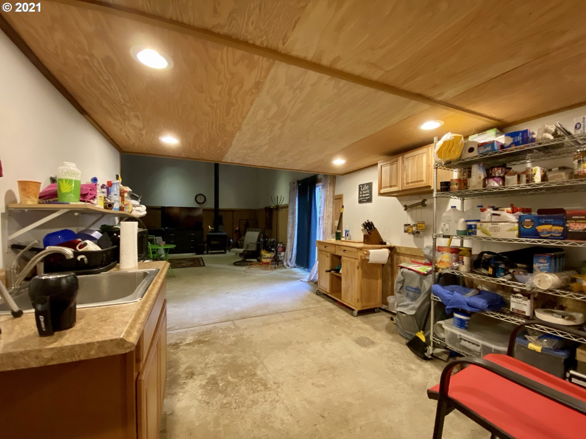 66942 East Fork Road Coos Bay, OR 97420 - Photo 8 of 32