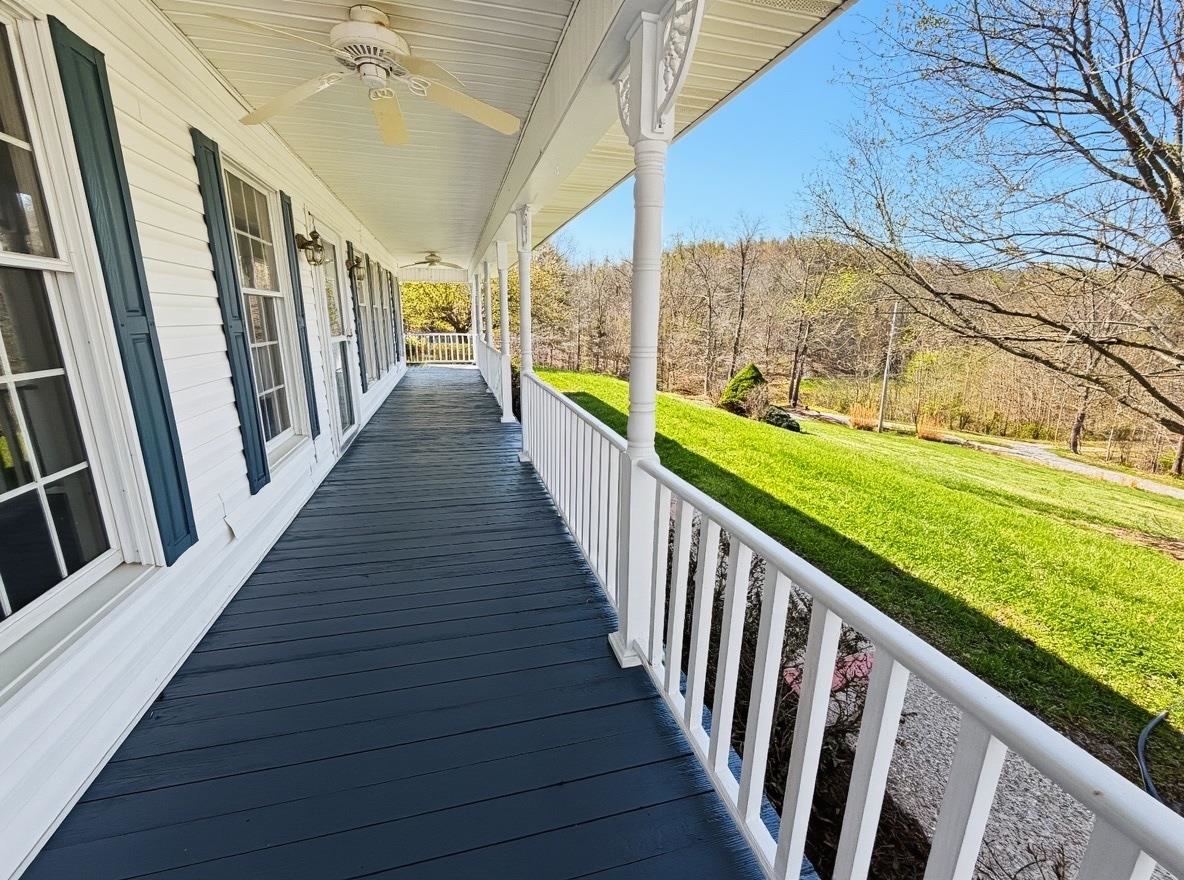 2820 Fox Hunter Road Flatwoods, KY 41139 - Photo 2 of 38