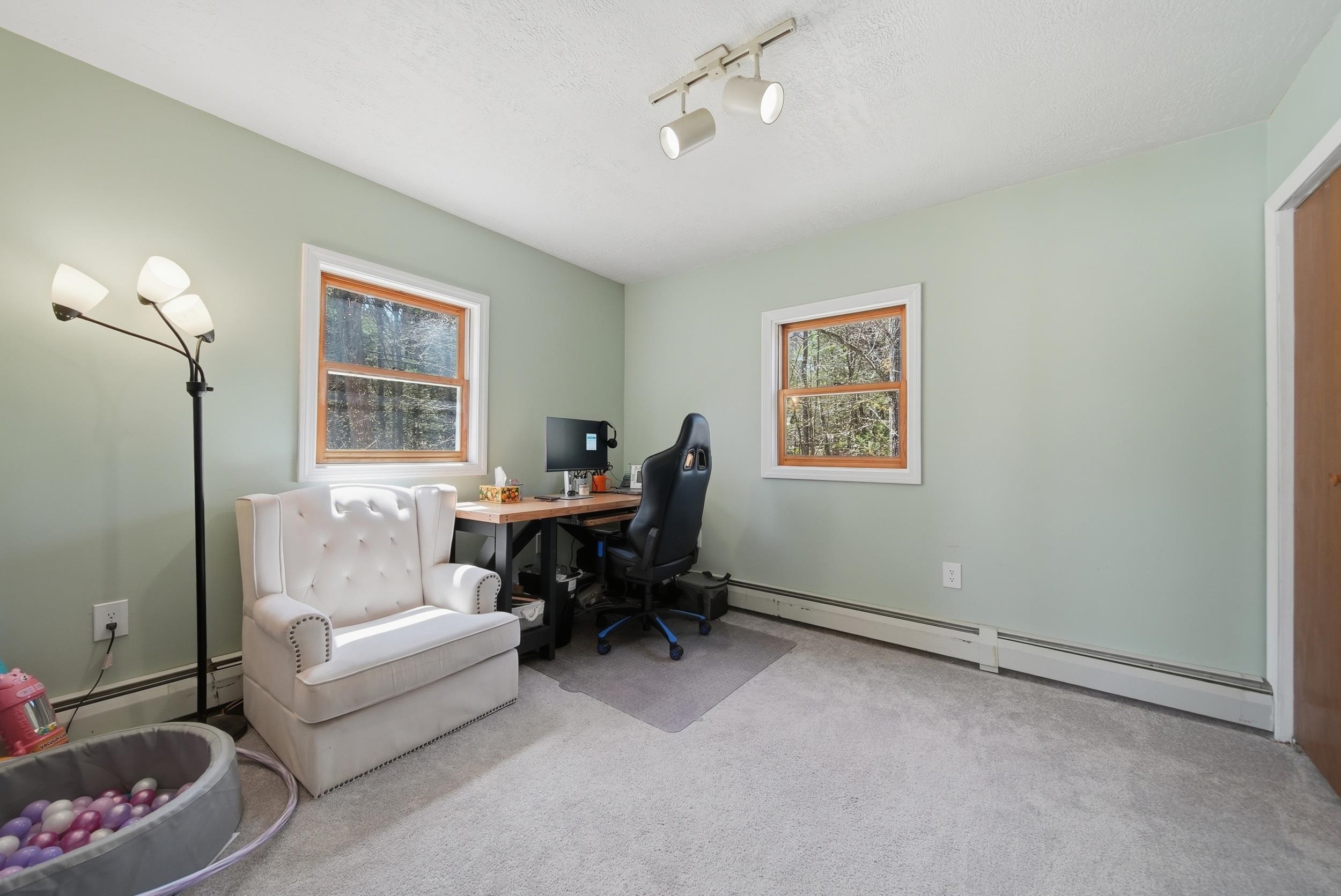 254 Normand Road Goffstown, NH 03045 - Photo 7 of 25 Gallery Image 7