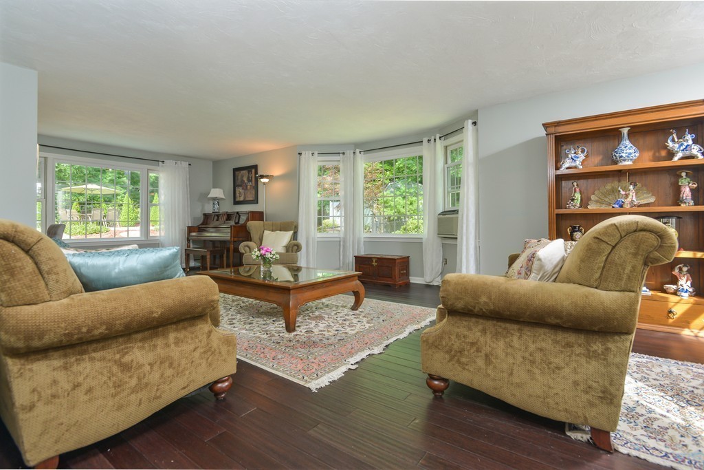 4 Daniels Road Mendon, MA 01756 - Photo 6 of 23 Gallery Image 6