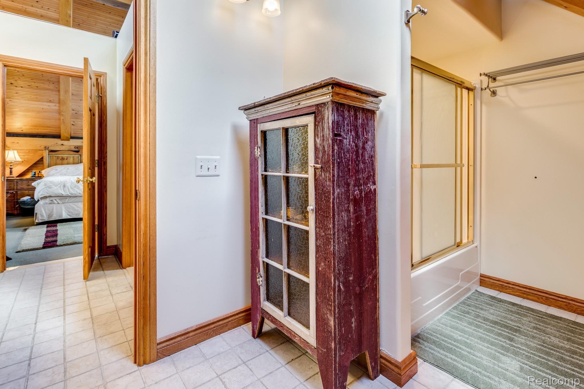 4450 North Lakeshore Road Deckerville, MI 48427 - Photo 45 of 75 4450 Lakeshore Rd (73 of 76).jpg