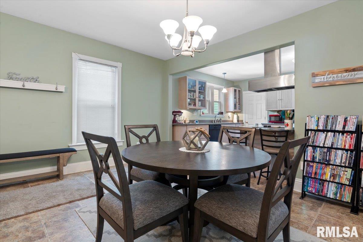 1047 West Washington Street Springfield, IL 62702 - Photo 8 of 28