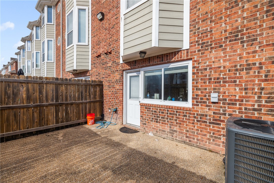 1198 Jones-Butler Road, Unit 1601 College Station, TX 77840 - Photo 18 of 19 Gallery Image 18