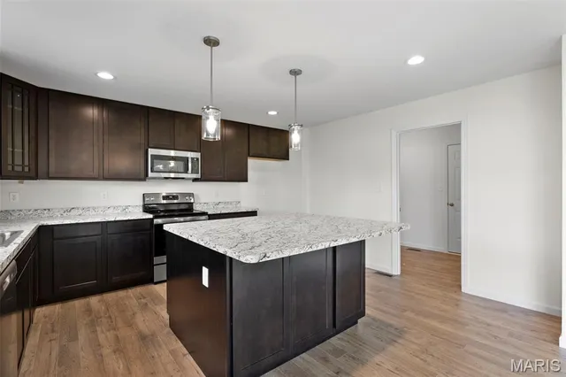 $376,676 | 2316 Heatherfield Drive, Rolla, MO 65401