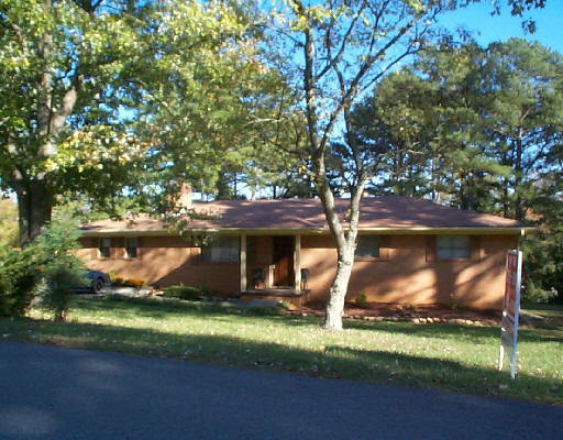 1028 Julian Road Chattanooga, TN 37421 - Photo 1 of 1 Primary Photo