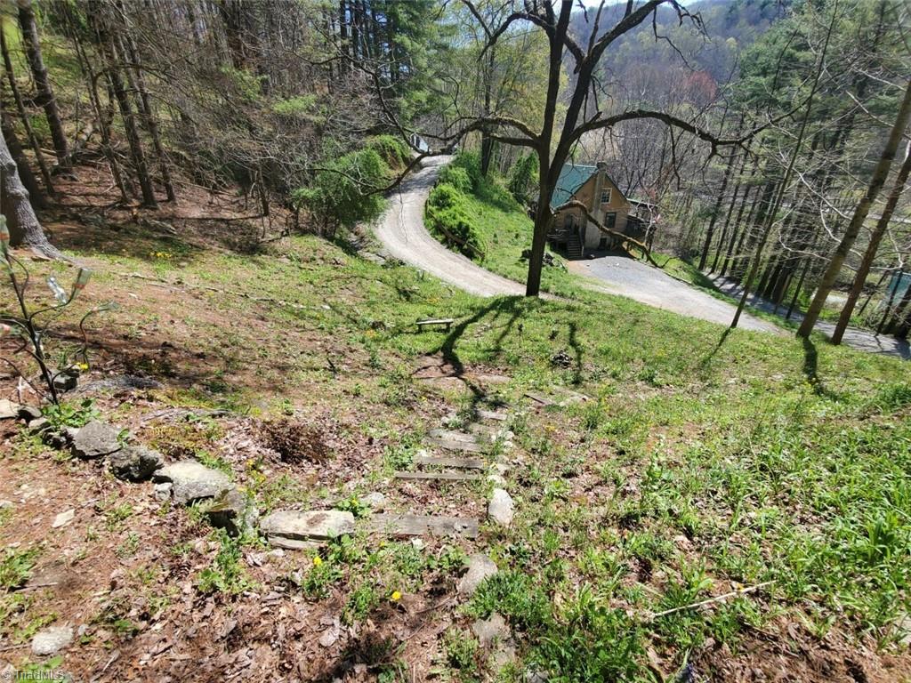 891 Alpine Acres Road Vilas, NC 28692 - Photo 13 of 24 Gallery Image 13
