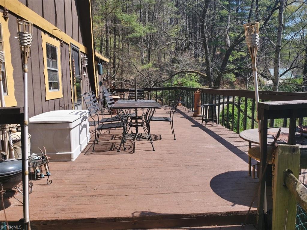 891 Alpine Acres Road Vilas, NC 28692 - Photo 5 of 24 Gallery Image 5