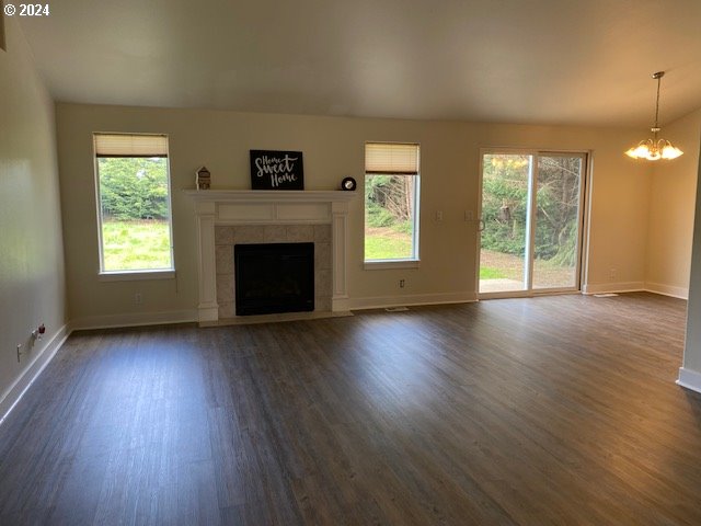 4076 Cherokee Drive Springfield, OR 97478 - Photo 2 of 23