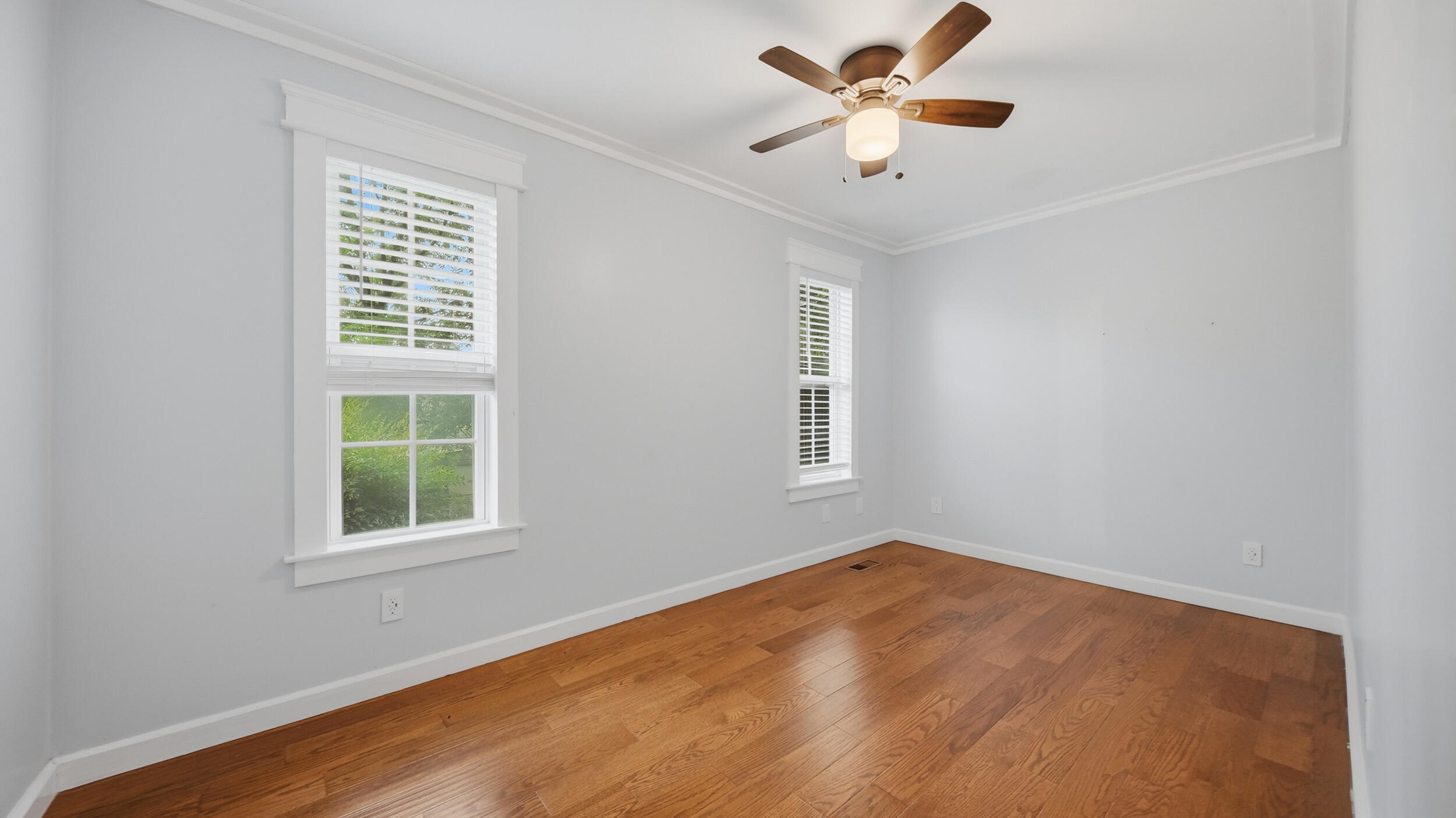 8525 West Crabtree Road Hixson, TN 37343 - Photo 23 of 37 24_8525 w crabtree rd-24