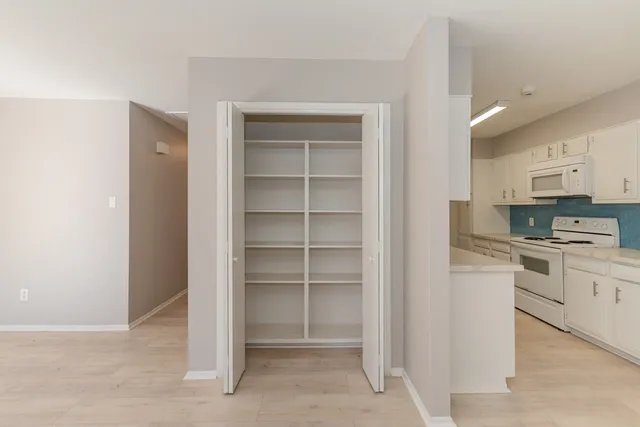 $1,795 | 1191 Park Meadow Drive, Beaumont, TX 77706