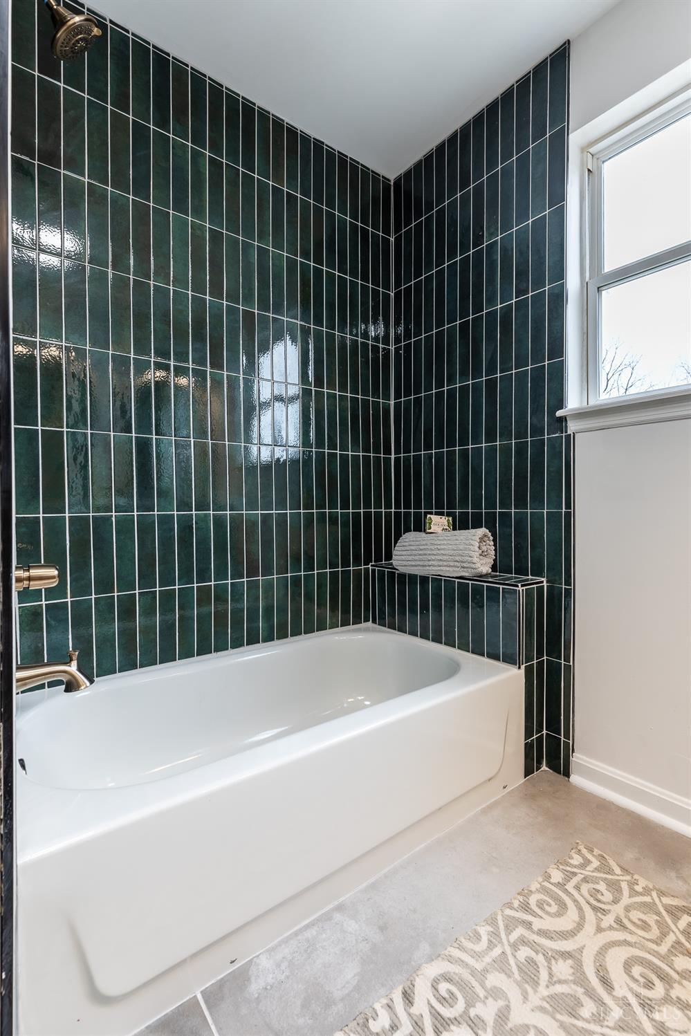 6615 Roe Street Cincinnati, OH 45227 - Photo 31 of 41 Gallery Image 31
