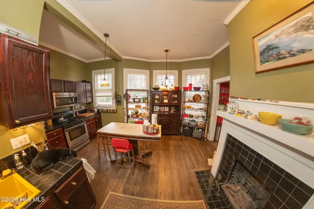 $450,000 | 707 West 4th Street, Greenville, NC 27834