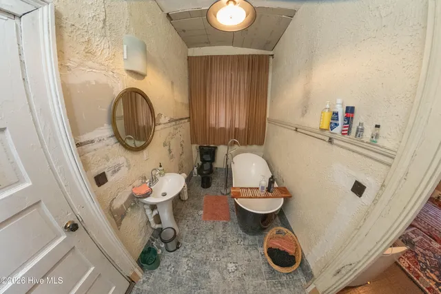 $450,000 | 707 West 4th Street, Greenville, NC 27834