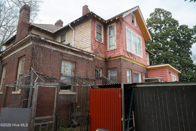 $450,000 | 707 West 4th Street, Greenville, NC 27834