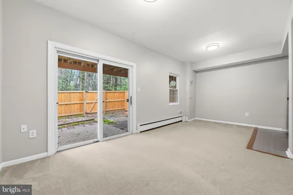 $625,000 | 10058 Chestnut Wood Lane, Burke, VA 22015