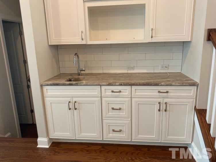 804 Bankston Woods Way Raleigh, NC 27609 - Photo 6 of 26