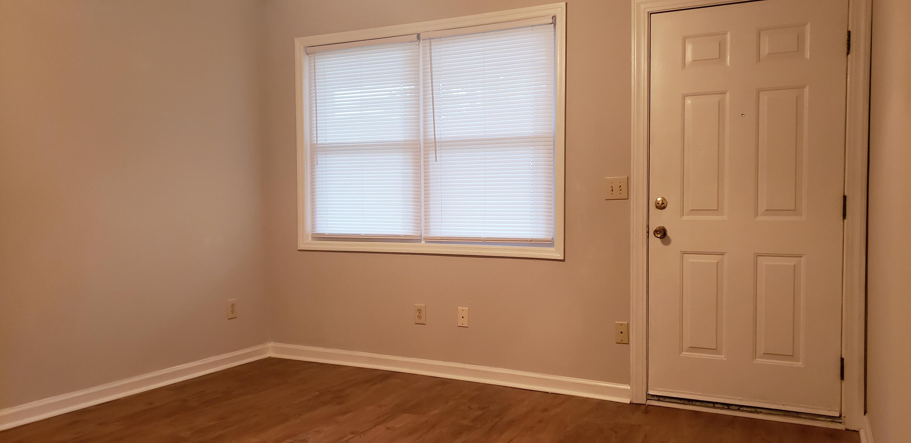 1160 Boonehill Road, Unit B Summerville, SC 29483 - Photo 2 of 7 20200219_145936