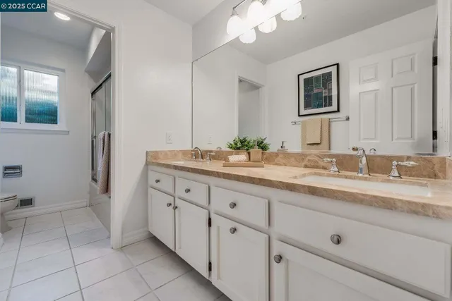 $2,390,000 | 9 Irvine Drive, Moraga, CA 94556