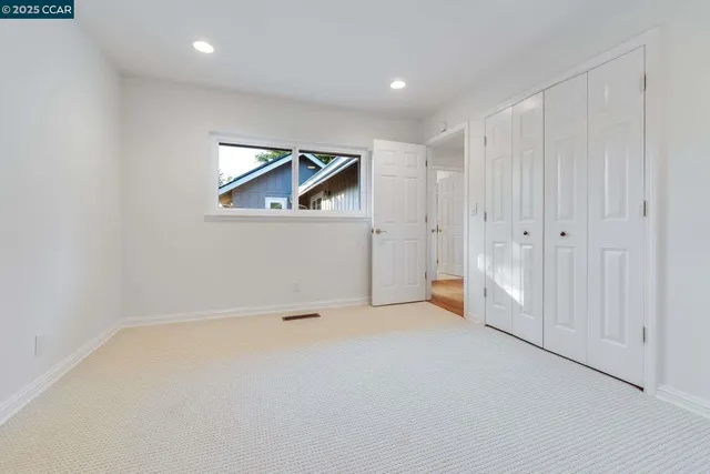 $2,390,000 | 9 Irvine Drive, Moraga, CA 94556