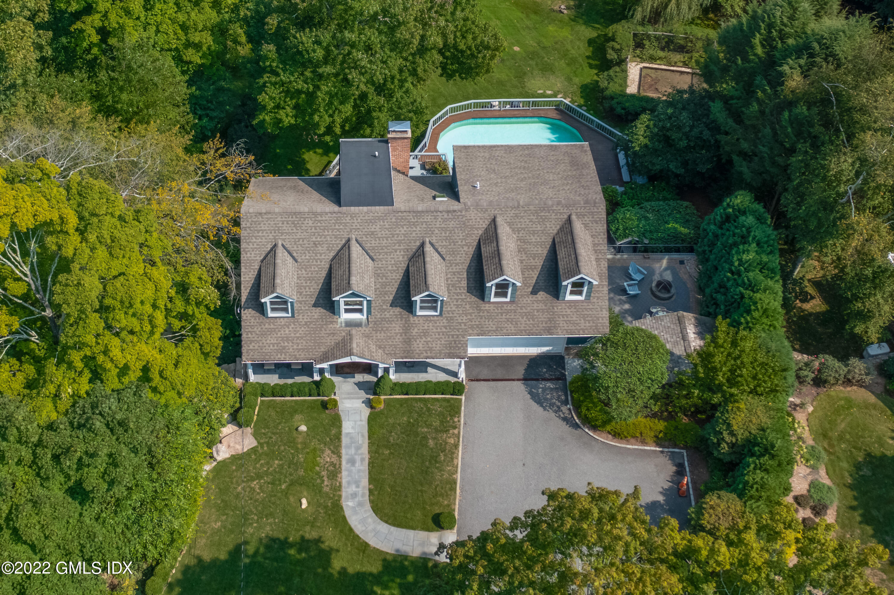 27 Rustic View Road Greenwich, CT 06830 - Photo 32 of 37 an aerial view of a house with garden space sitting space and garden