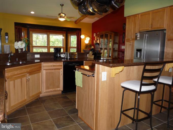 20411 Townsend Road Rohrersville, MD 21779 - Photo 10 of 30 Kitchen