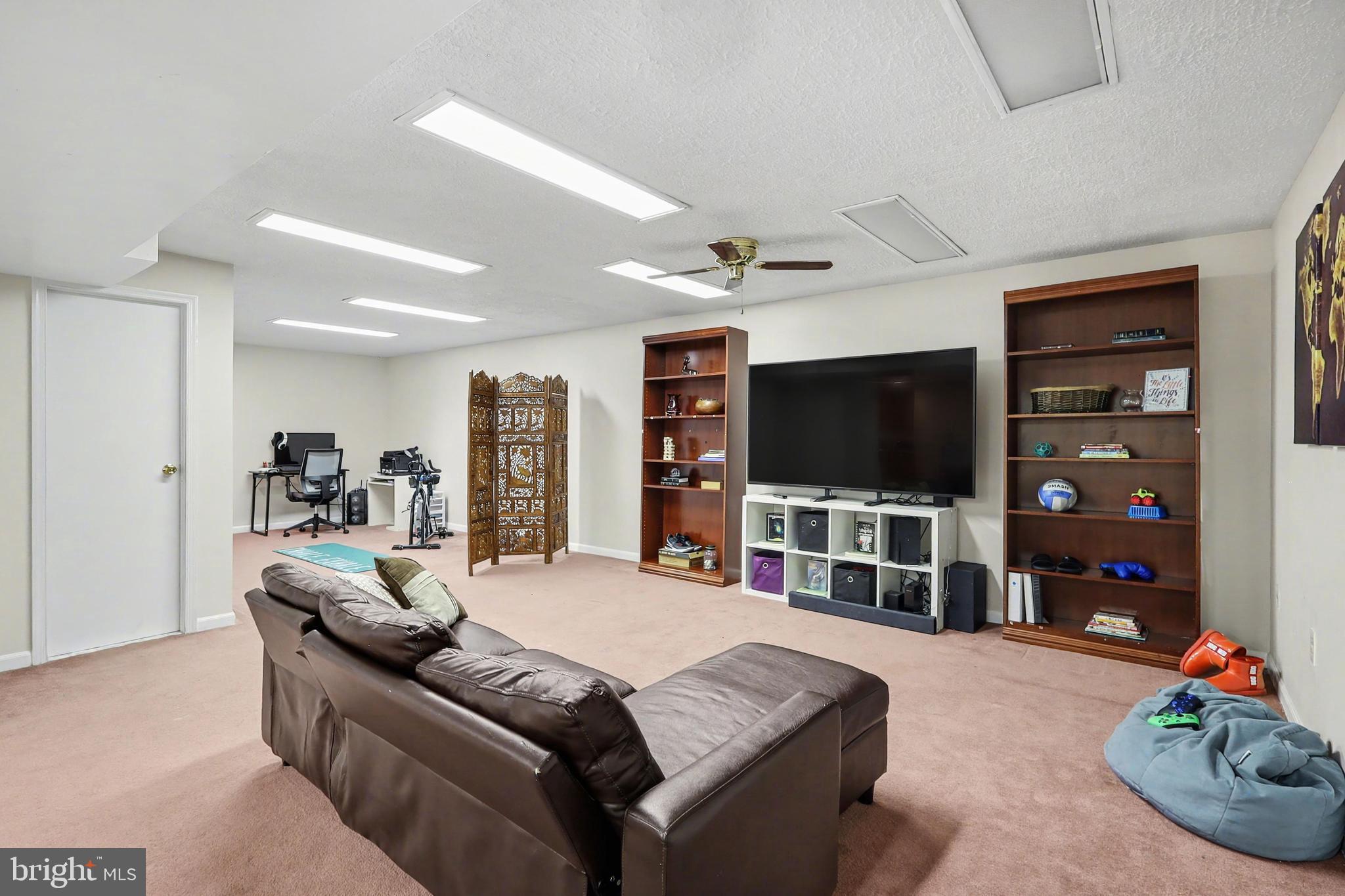 14511 Claude Lane Silver Spring, MD 20905 - Photo 33 of 36