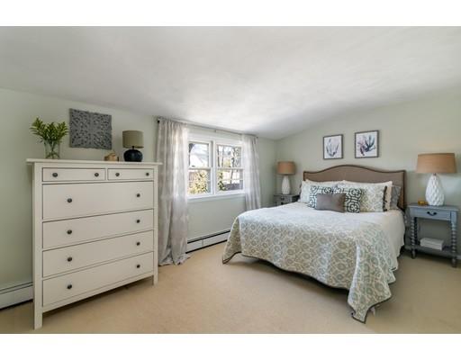 160 Ashcroft Road Medford, MA 02155 - Photo 18 of 21