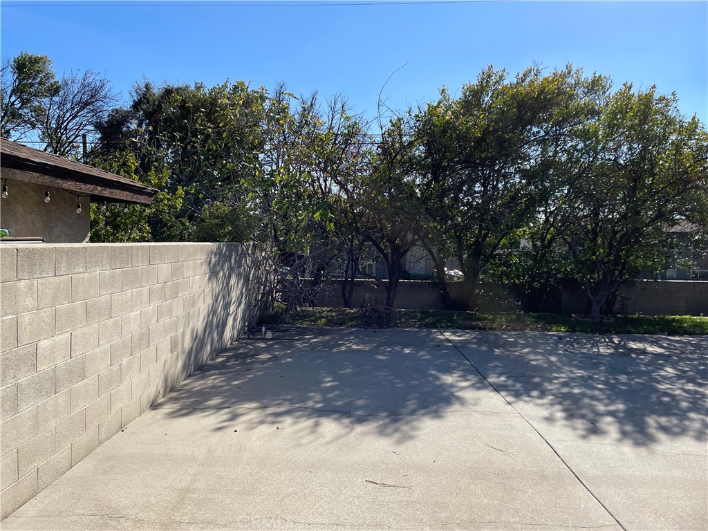 1110 Orange Avenue Monrovia, CA 91016 - Photo 5 of 14 a view of a backyard