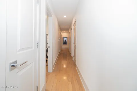 $587,000 | 1221 East 46th Street, Unit 1, Chicago, IL 60653