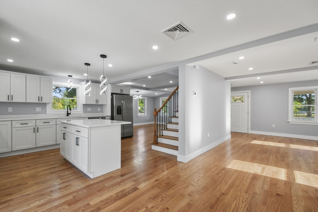 56 Grove Avenue Wilmington, MA 01887 - Photo 23 of 40