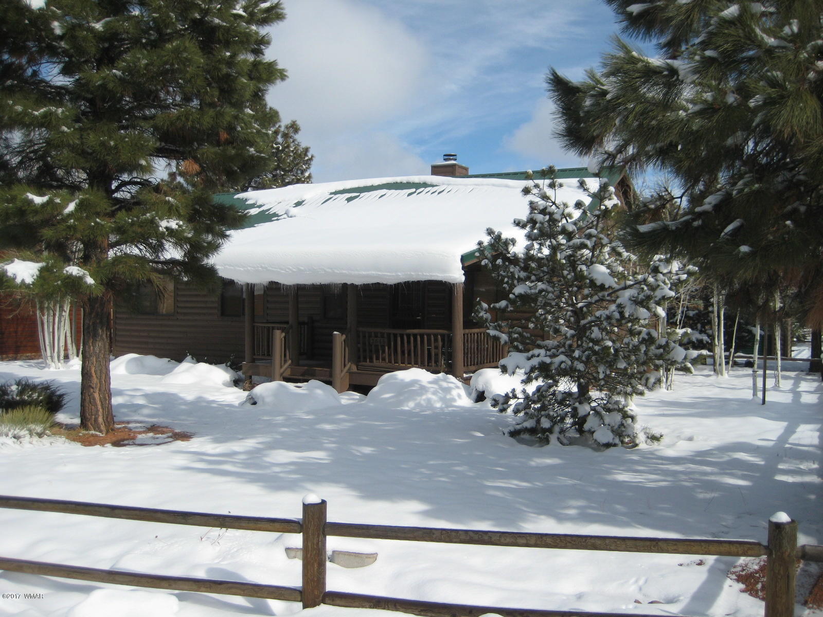 2645 Lodge Loop Overgaard, AZ 85933 - Photo 1 of 22 Gallery Image 1