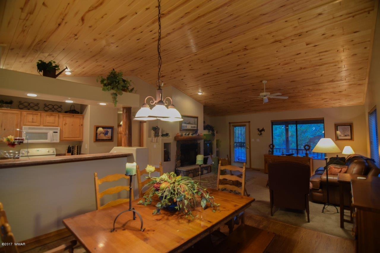 2645 Lodge Loop Overgaard, AZ 85933 - Photo 12 of 22 Gallery Image 12