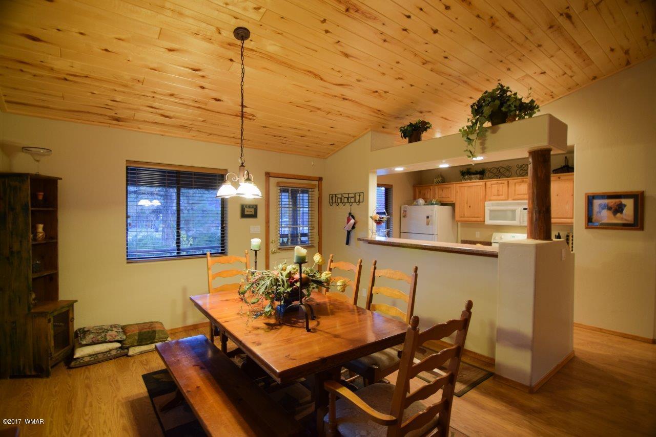2645 Lodge Loop Overgaard, AZ 85933 - Photo 13 of 22 Gallery Image 13