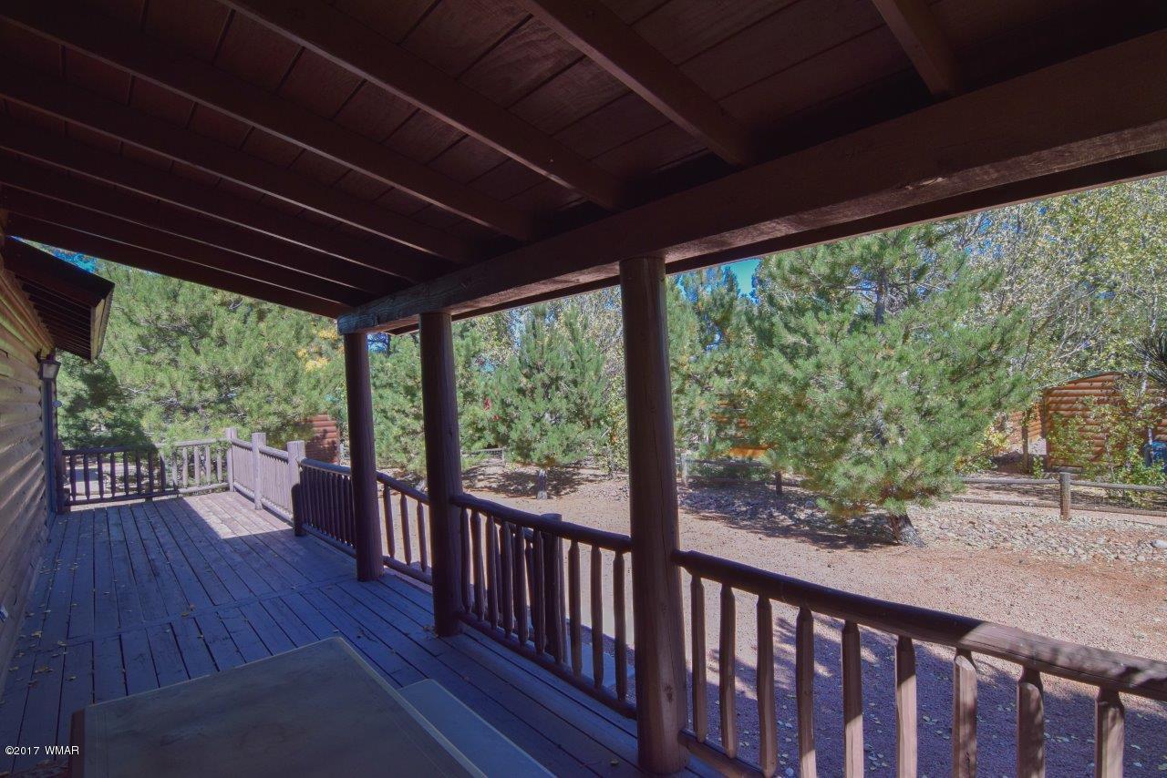 2645 Lodge Loop Overgaard, AZ 85933 - Photo 5 of 22 Gallery Image 5