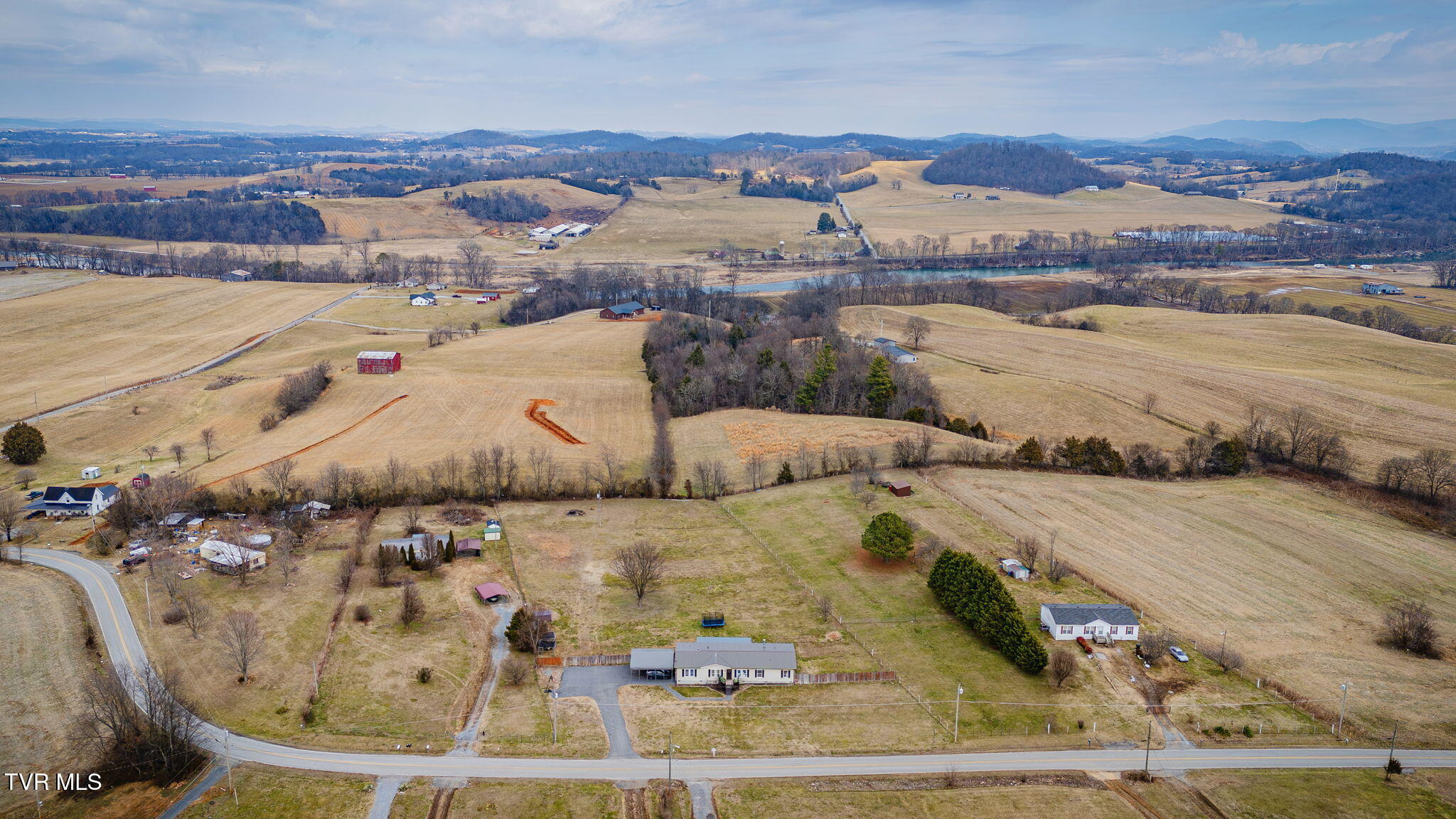 1576 Corby Bridge Road Chuckey, TN 37641 - Photo 36 of 41 102