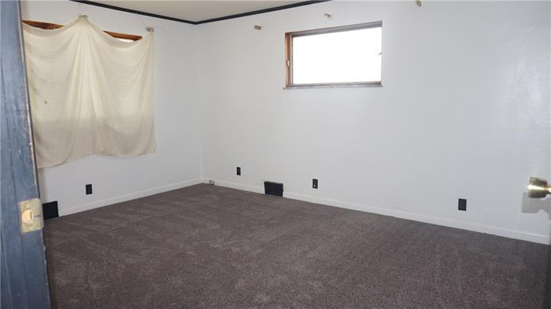 307 Crawford Run Road Creighton, PA 15030 - Photo 3 of 13
