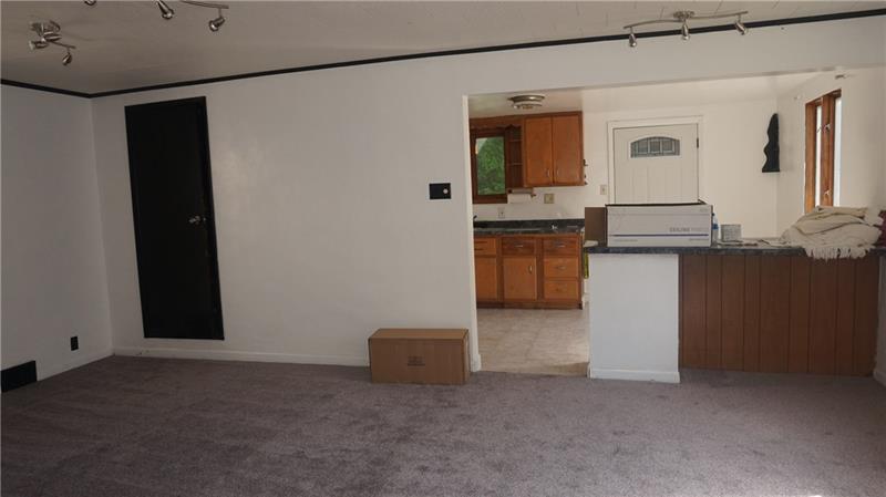 307 Crawford Run Road Creighton, PA 15030 - Photo 6 of 13