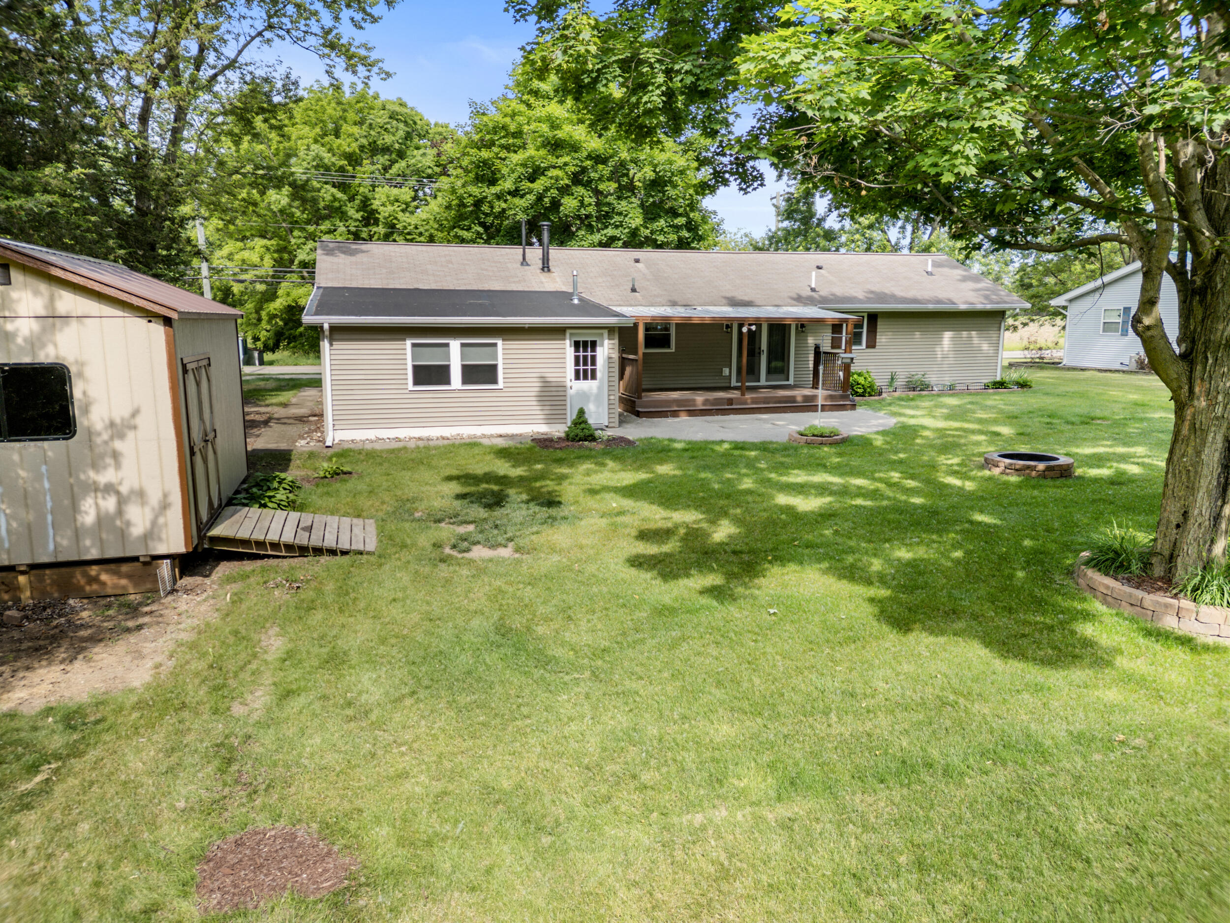 587 North Union City Road Coldwater, MI 49036 - Photo 49 of 58 20_dji_0028