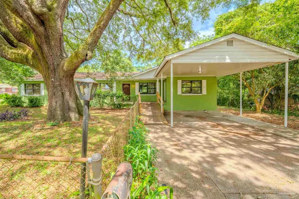 $250,000 | 430 North V Street, Pensacola, FL 32505