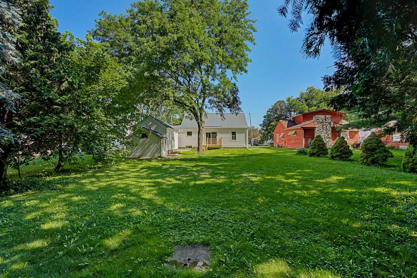 2522 8th Street Monroe, WI 53566 - Photo 58 of 59