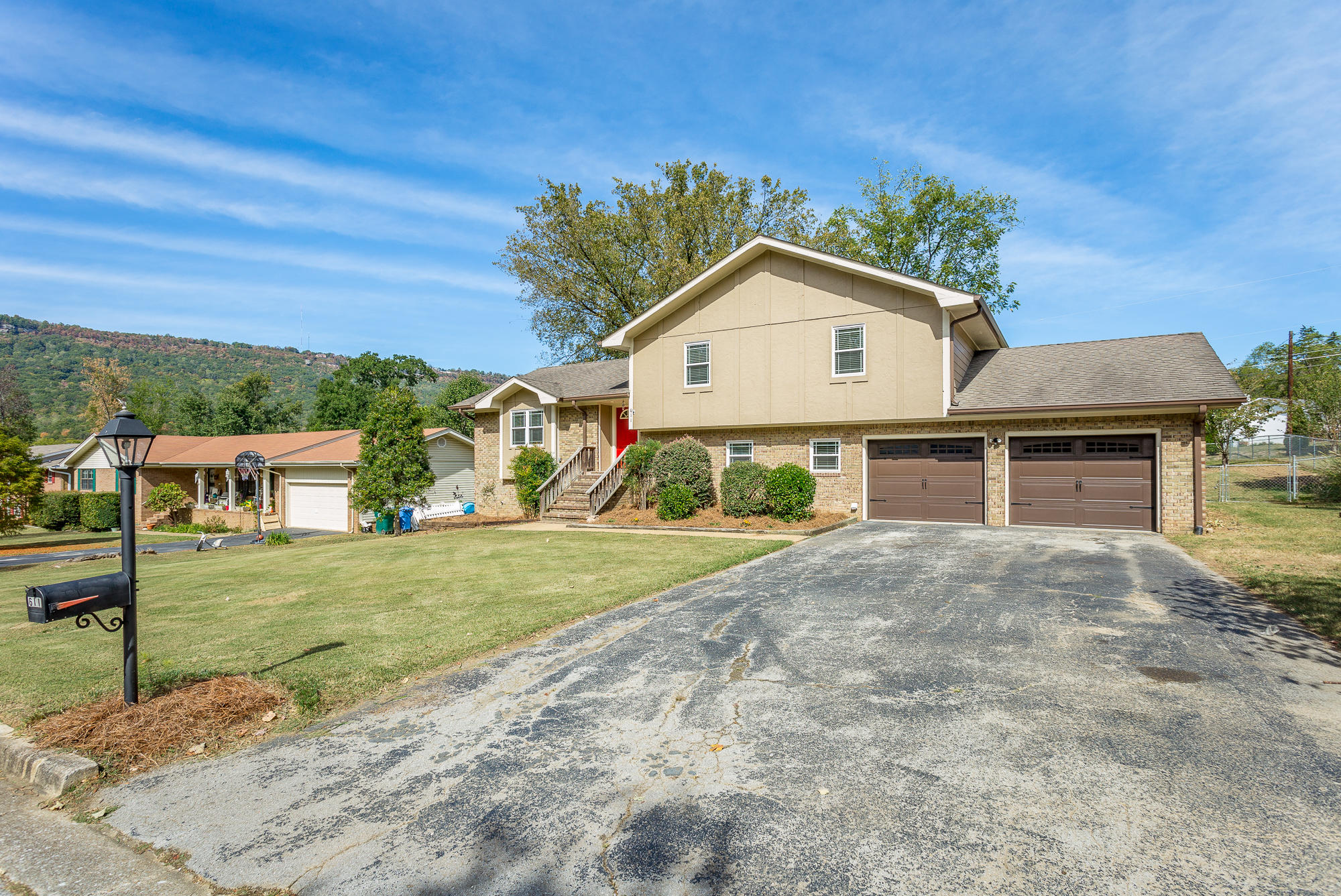 611 Valley Bridge Road-1