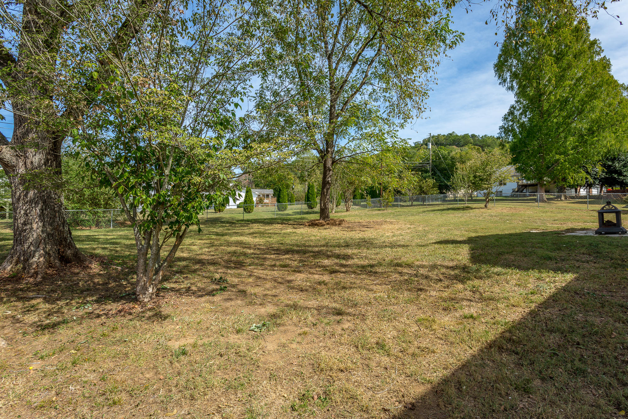 611 Valley Bridge Road Chattanooga, TN 37415 - Photo 35 of 40 611 Valley Bridge Road-5
