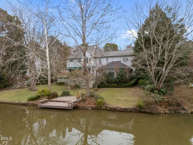 a view of a lake with houses